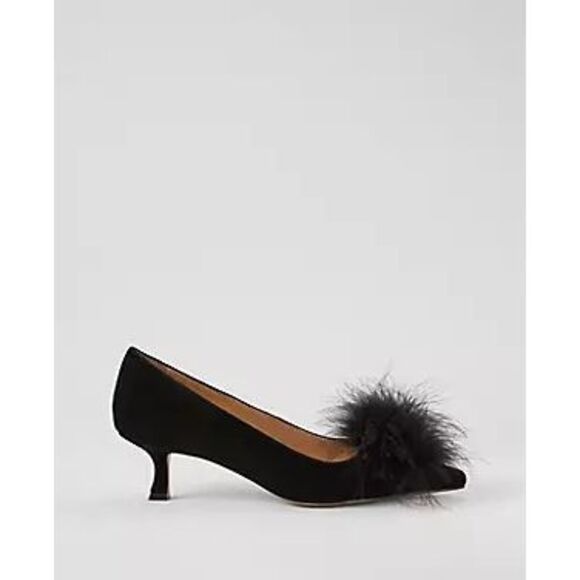 Ann Taylor Women`s $168 Nip-Toe Kitten-Heel Suede Feather Pump size 8.5 - Picture 1 of 10